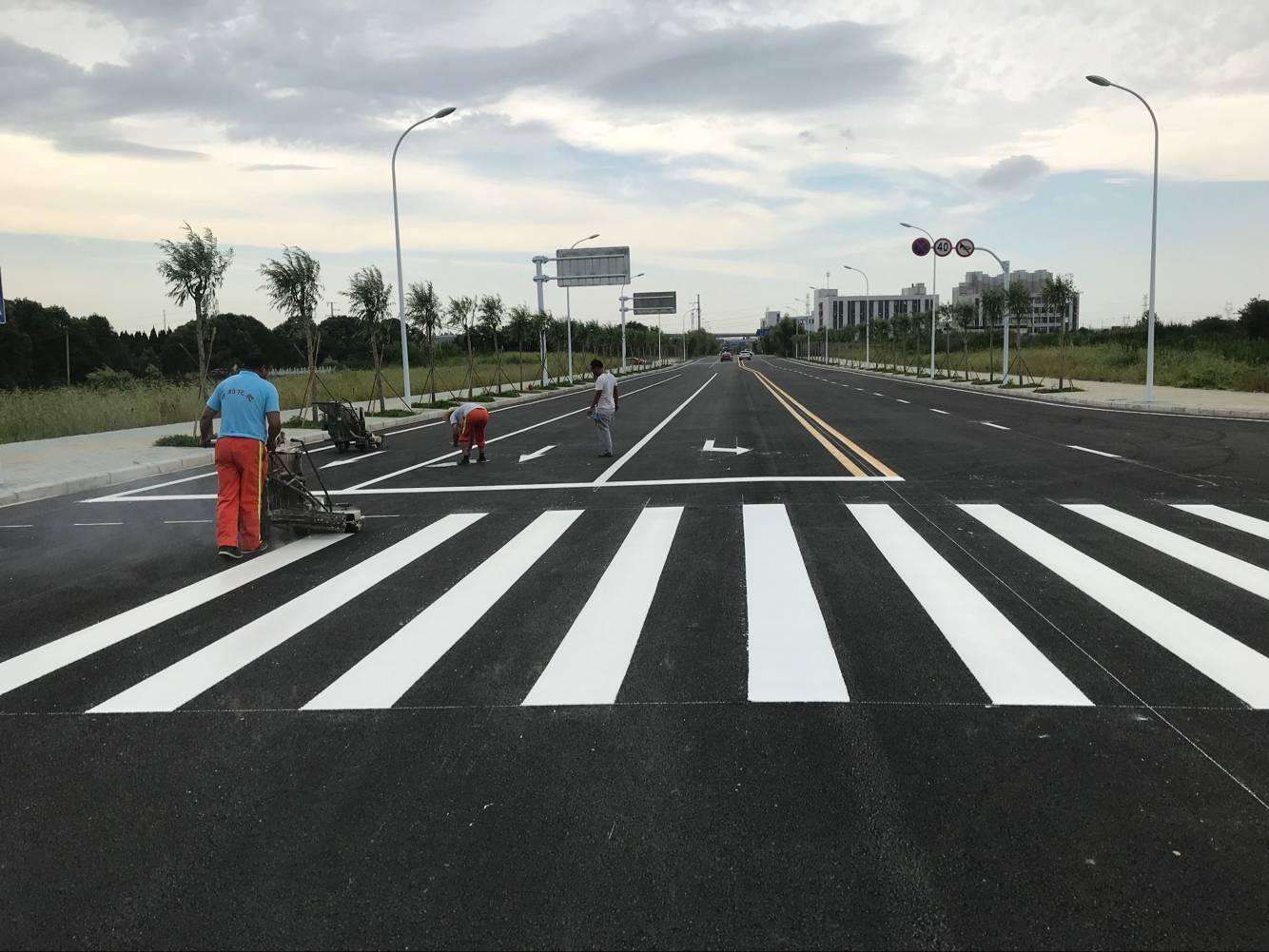 斑马线.jpg